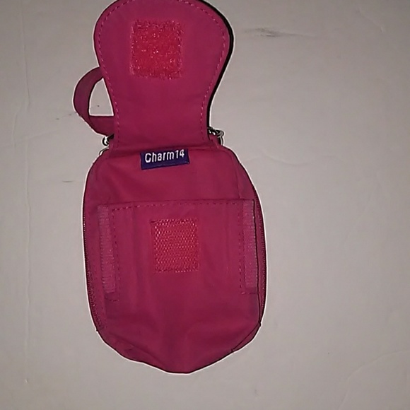 Women's UVA Wristlet - Picture 3 of 6